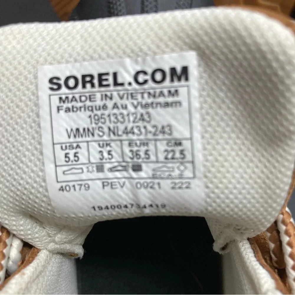 Sorel Women's Out N About III Waterproof Boot. Sz: 5.5